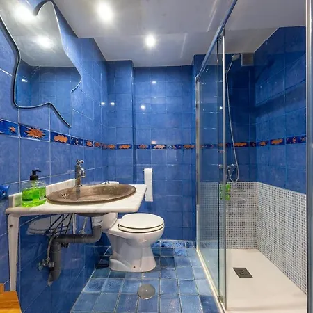 Precioso,amplio Y Centrico Calle San Antonio,reformado, Al Lado De La Catedral De Apartament