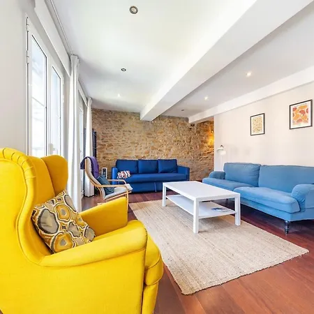 Precioso,amplio Y Centrico Calle San Antonio,reformado, Al Lado De La Catedral De Apartament Oviedo