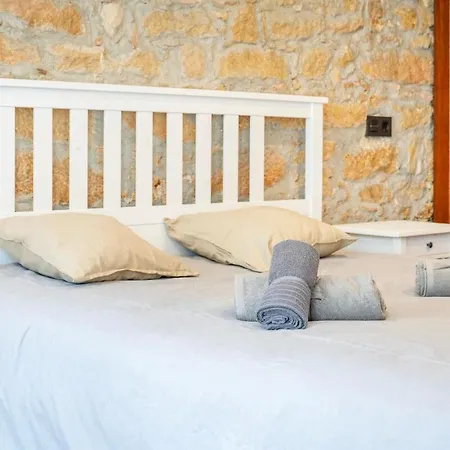 Precioso,amplio Y Centrico Calle San Antonio,reformado, Al Lado De La Catedral De Lägenhet