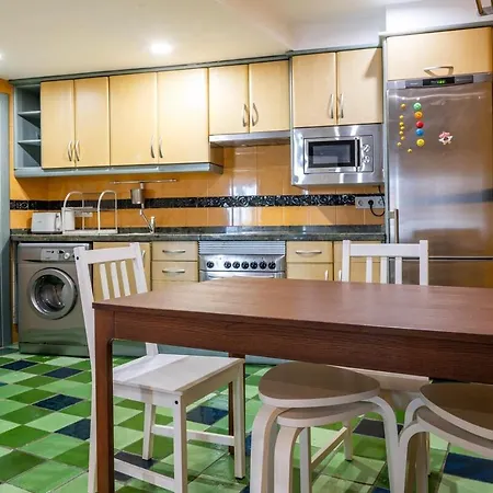 Apartament Precioso,amplio Y Centrico Calle San Antonio,reformado, Al Lado De La Catedral De